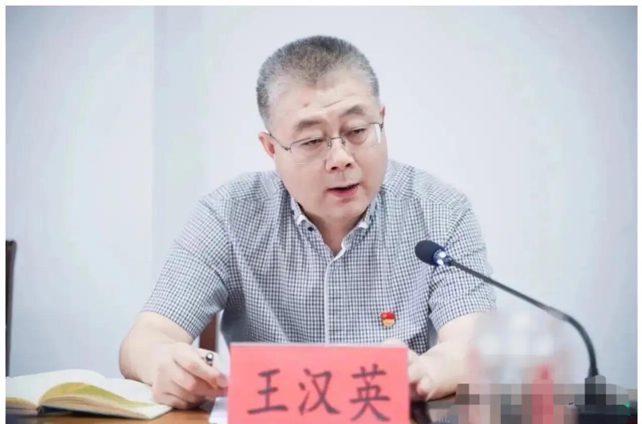 3月25日，一则关于王汉英的消息，在镇江市的街坊邻里间悄悄传开，一下子就打破了这