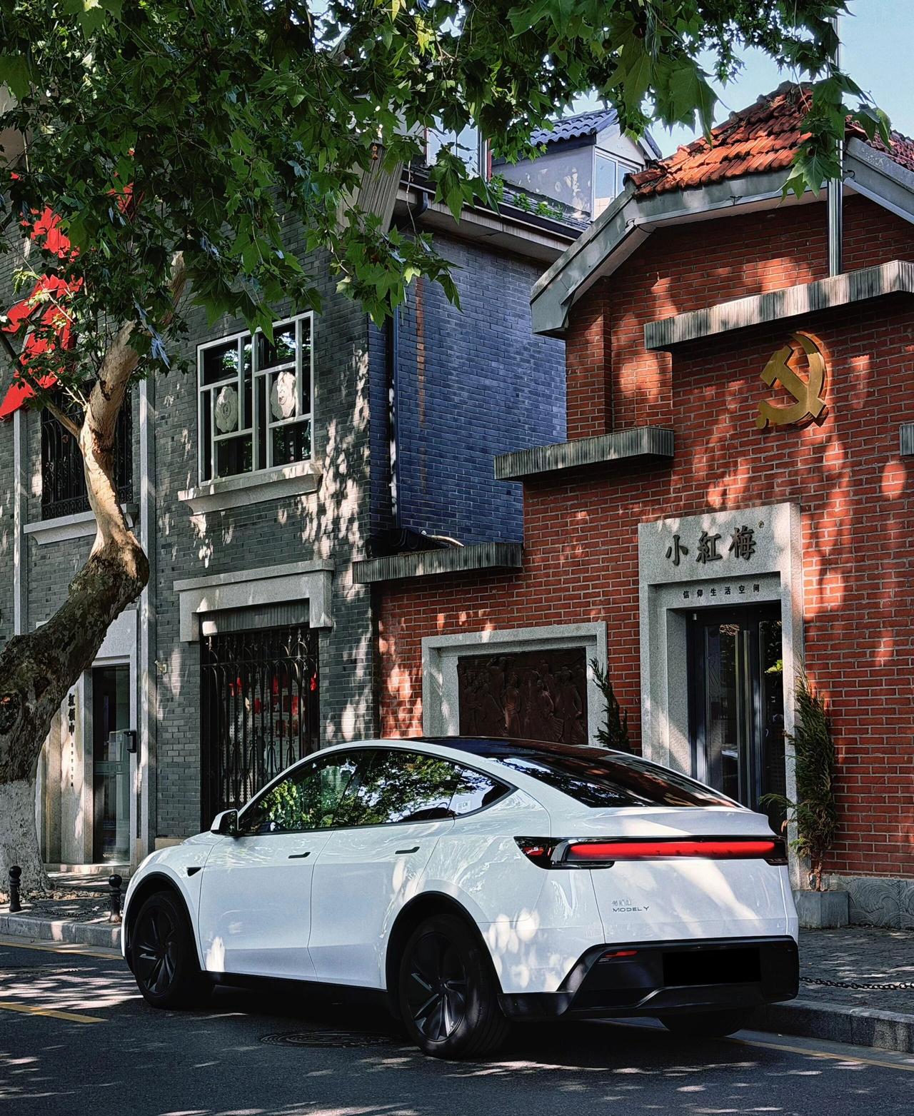 每公里几分钱！ModelY养车太省钱了提车三个月，ModelY的表现越开越满