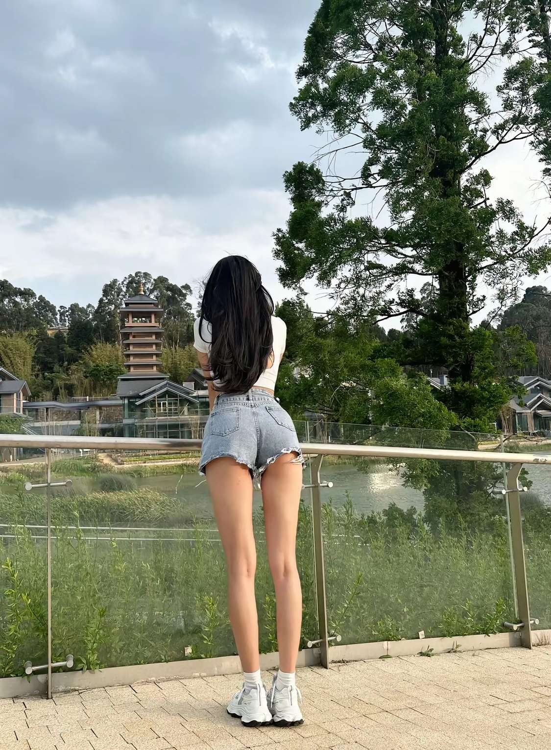 突然发现，女朋友身材还蛮好的