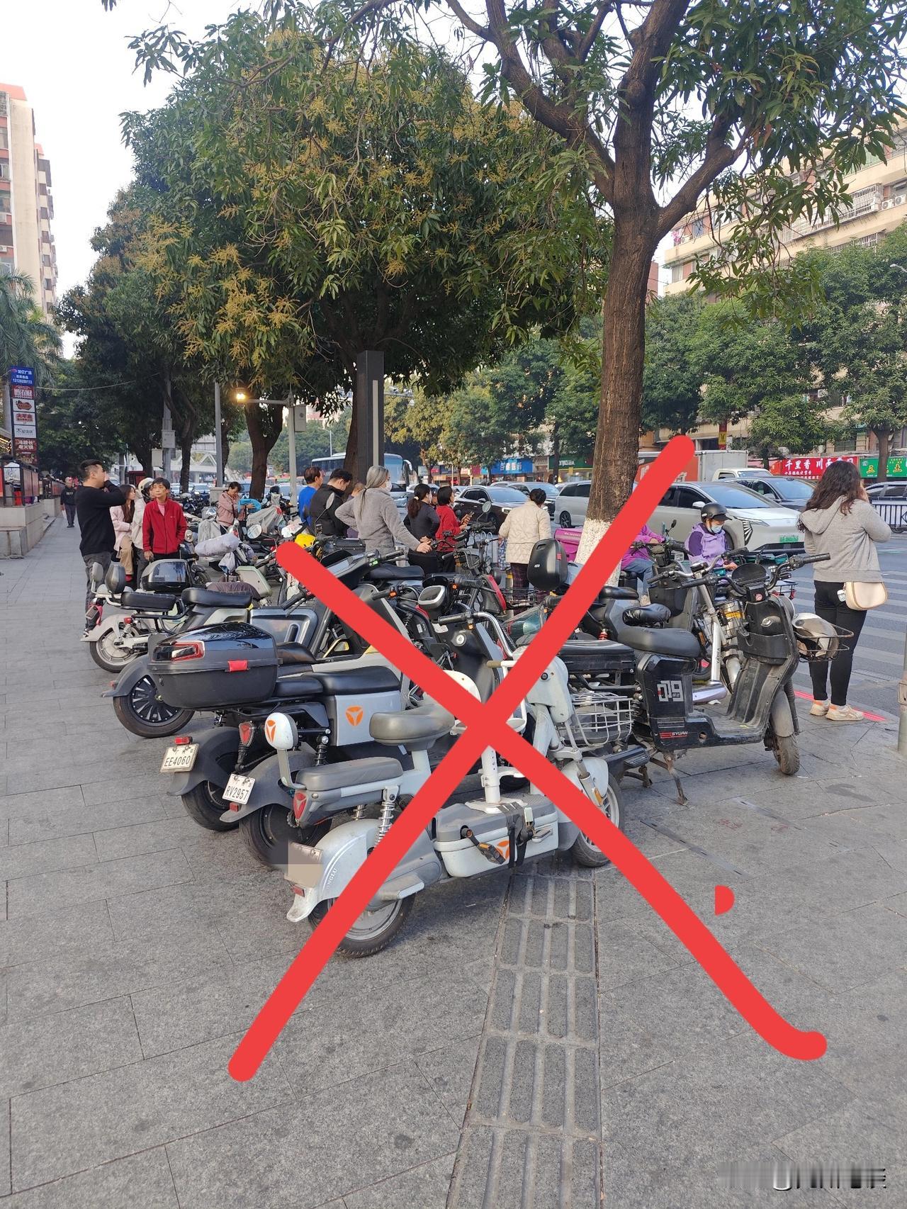 【重磅】电鸡违停罚款50蚊！广州首个对电动自行车违停开罚的区出炉！面对广州数