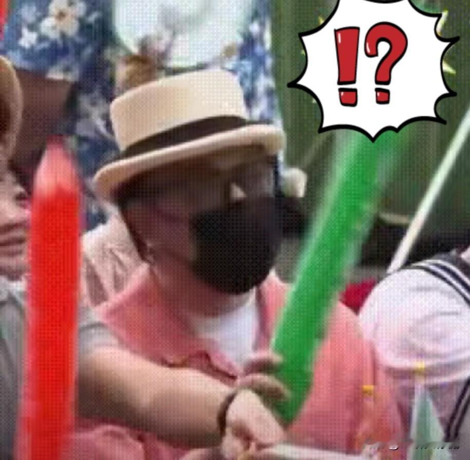 蔡康永，尴尬了。让他尴尬的有3点：1是钱。他代言的品牌，肯定都得撤，看零