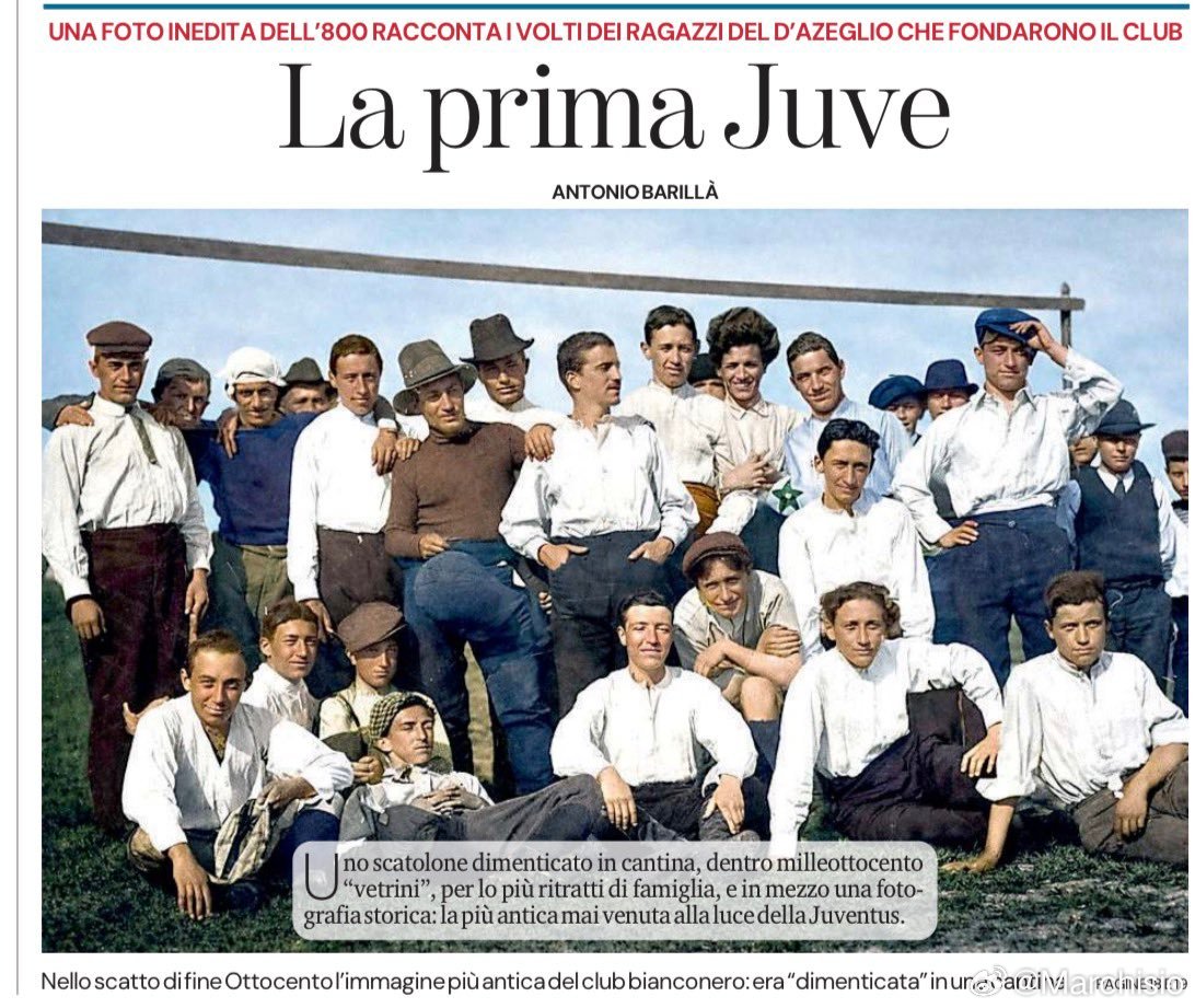 这张照片拍摄于19世纪末，记录了都灵达泽利奥高中的一群学生，是他们在都灵翁贝尔托