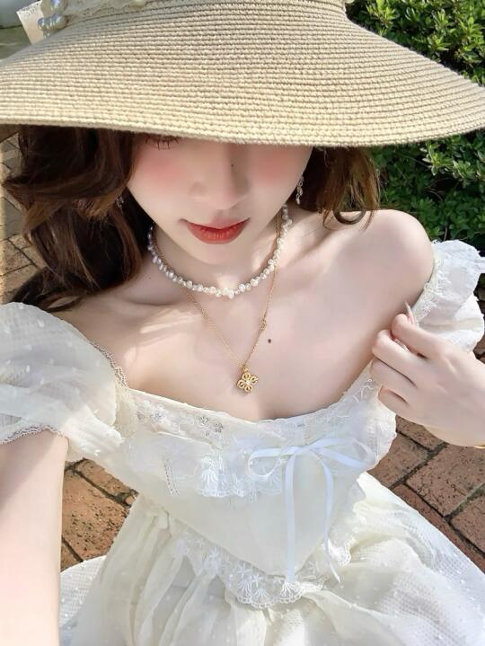 分手了  前男友送的项链太好看舍不得退还怎么办