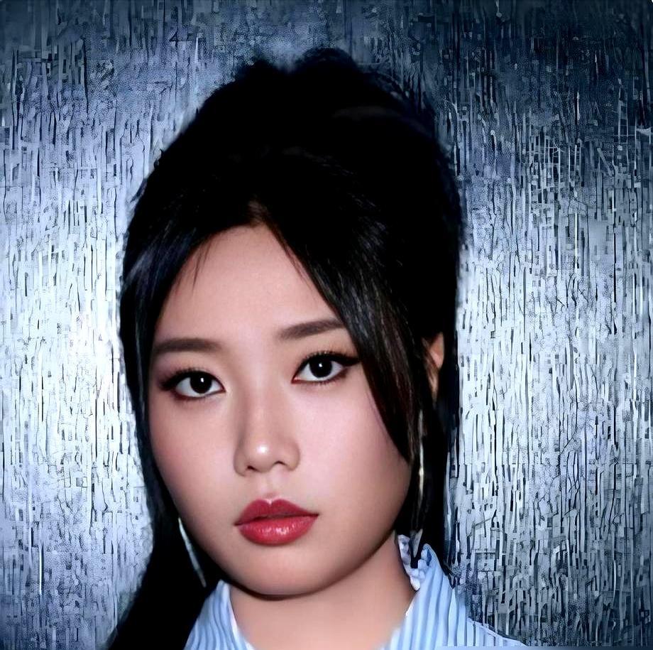 北大门口，许知远把话筒一甩：“你看这门槛，多低！”李雪琴当场回呛：“北大怎