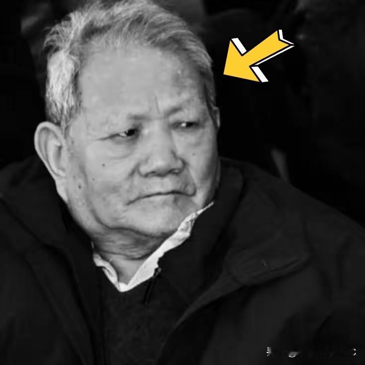 这招“借而不还”的套路，原来六十年前就被大领导玩明白了。看着南京博物院那档子