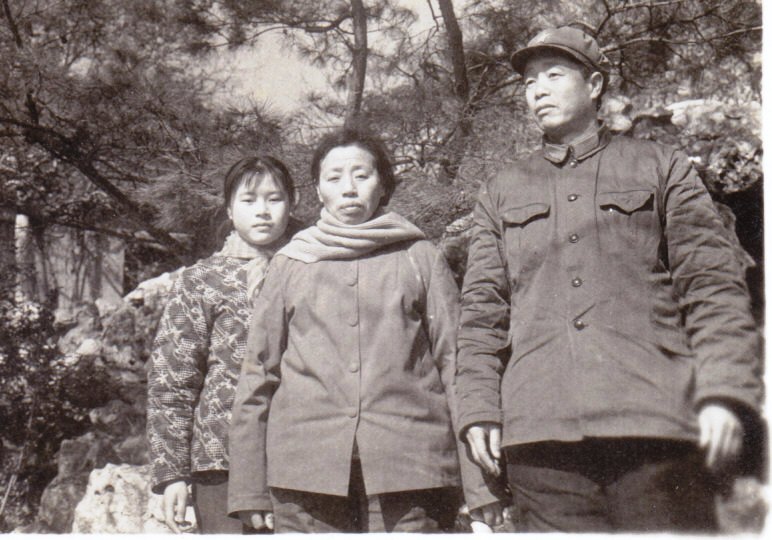 家风故事|土壤中心关晖: 三代人的红色传承