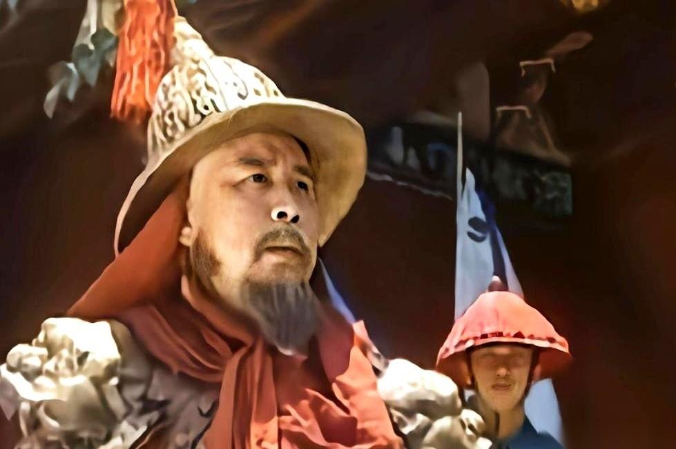 三百多年，整整三百多年。一个家族，为了活下去，把自己的姓氏、来历，像个烫手山芋