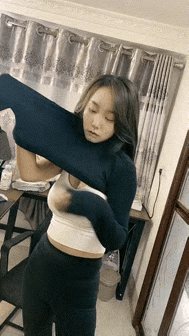 天冷了，就要多穿一点，注意保暖。