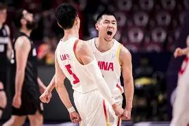 中国男篮83-57大胜卡塔尔，赛后球员表现评分：有4人满分3人优秀2人及