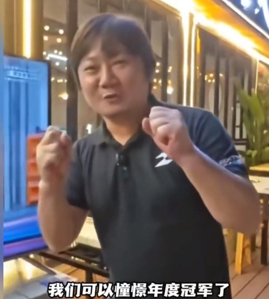 计划有变，张雪准备夺冠！在夺得第五个冠军后，张雪激动的说可以憧憬总冠军了。如
