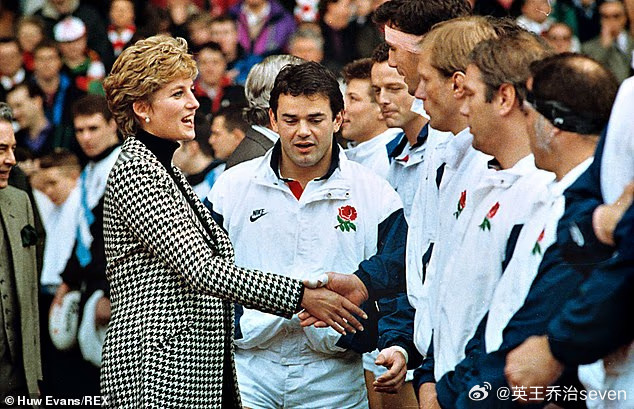 【文章】受委屈的妻子朱莉娅·卡林发生了什么事——尽管她是受害者，却惹怒了少年威廉