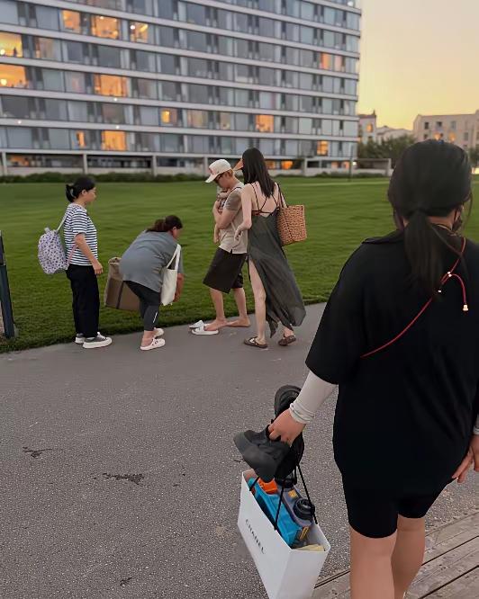 超模都在偷偷幸福