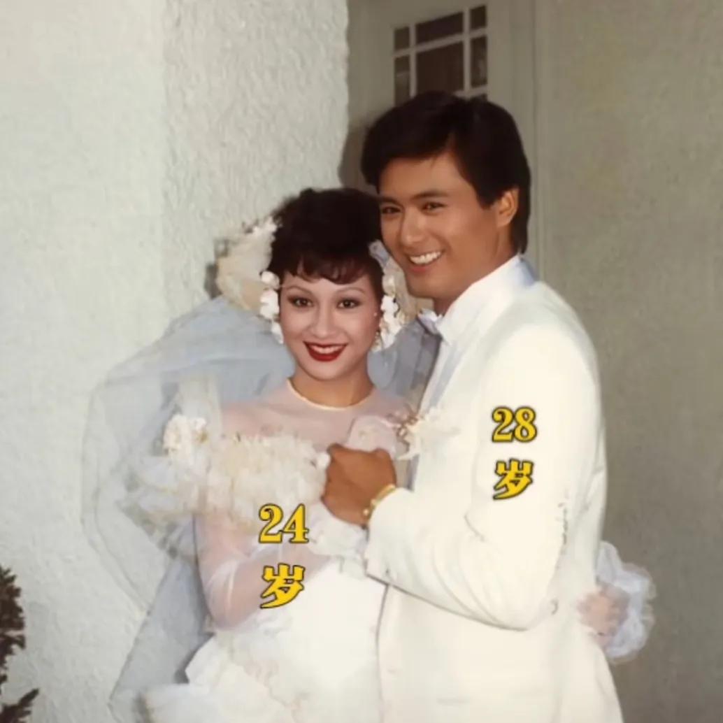 1983年，周润发在婚礼上和24岁的新娘余安安，一张珍贵的留影，可惜结婚不久，因