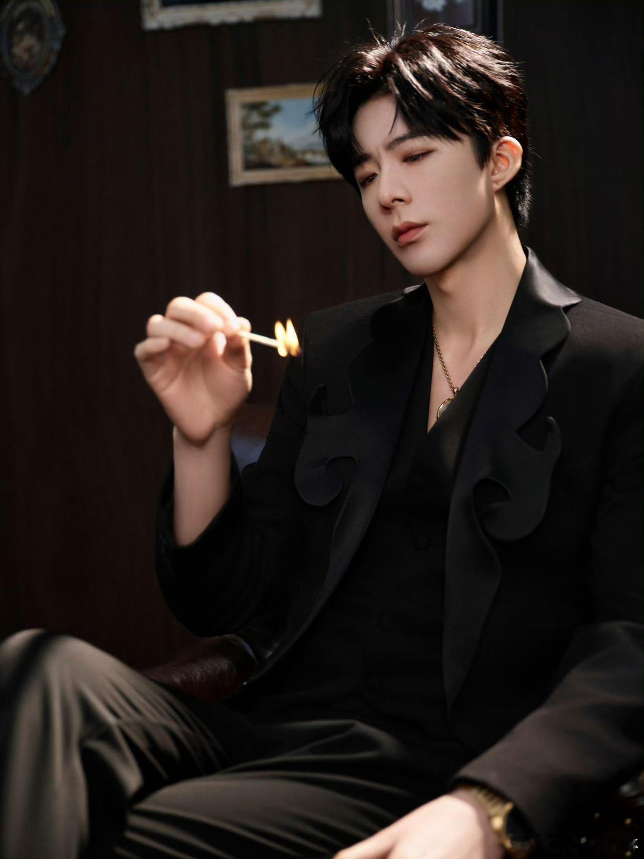 刘宇宁走到哪都在照顾人刘宇宁的暖心从来都不是嘴上说说，而是落实到每一个细节里，拿