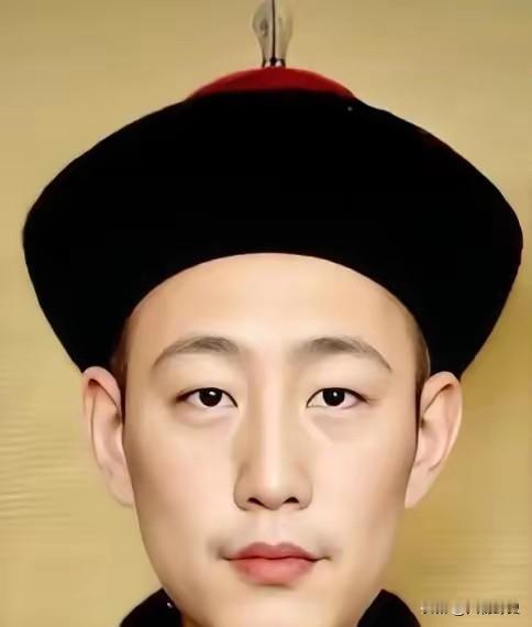 1736年，16岁的汉女黄氏刚入宫3个月，就被25岁的乾隆翻了4次绿头牌，这天傍