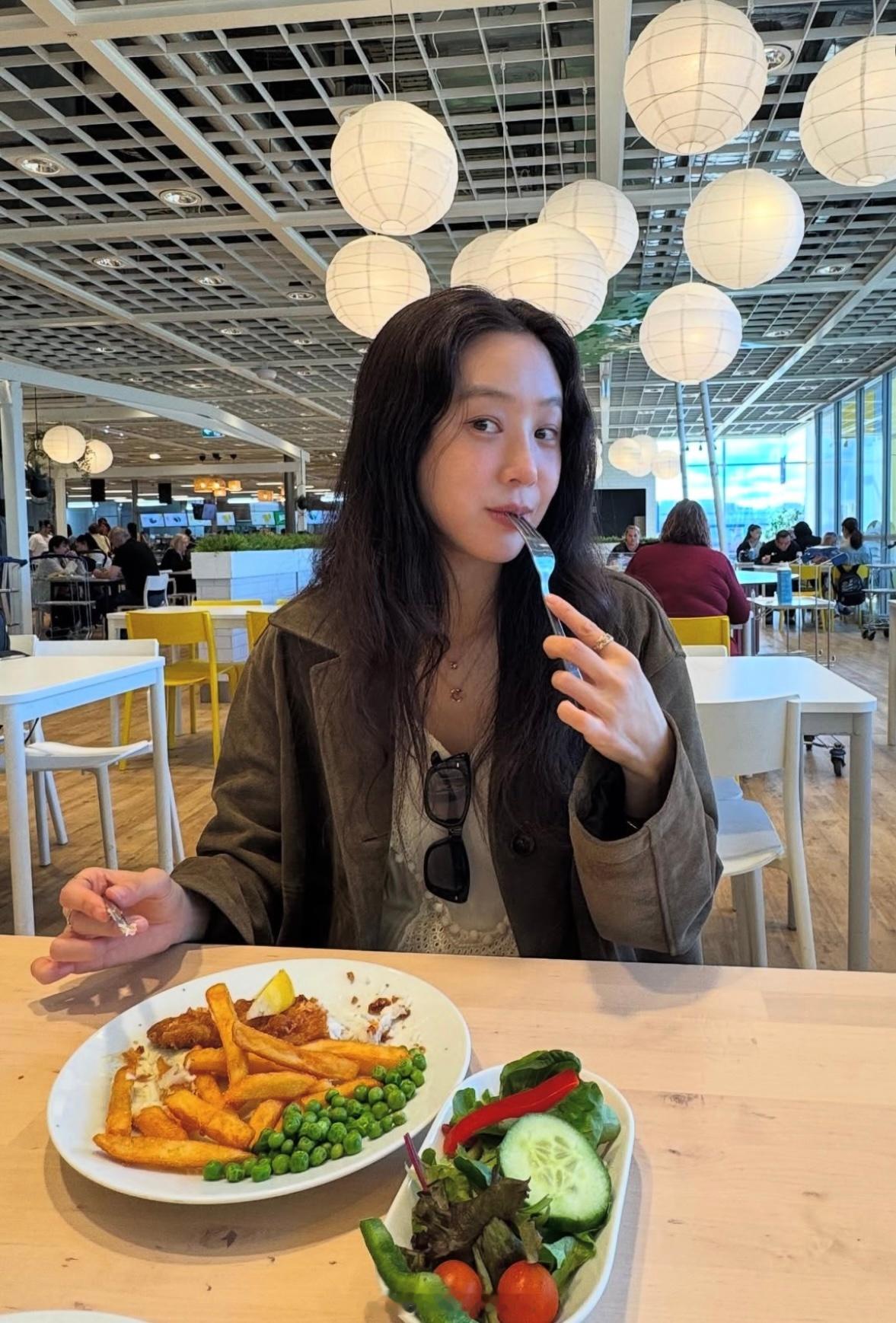 郑丽媛郑丽媛这是澳洲的宜家​​​