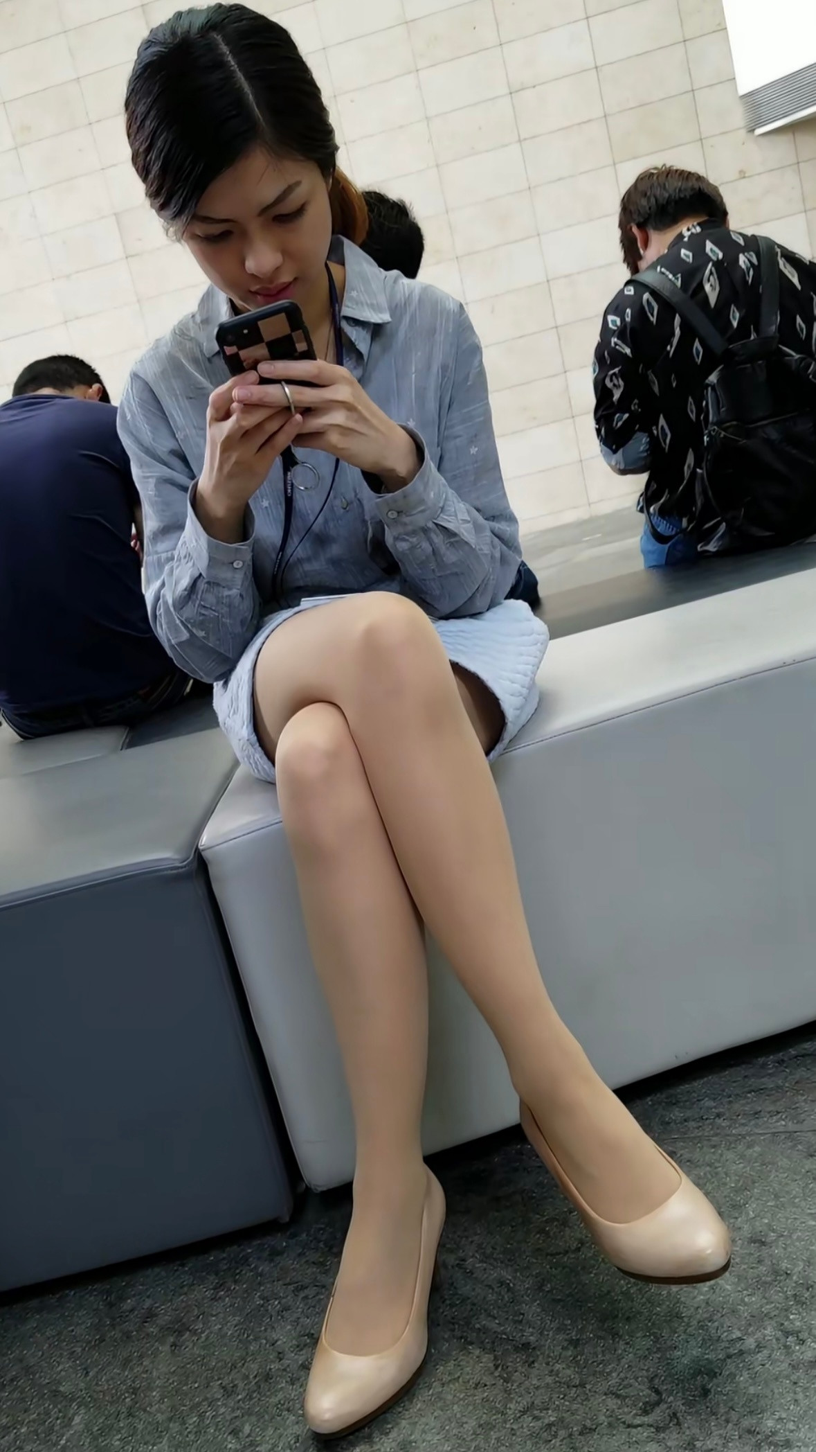 腼腆害羞内向社恐文静小女生​​​