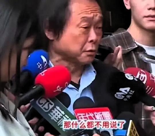 4月24日，民进党立法委员王世坚，在赖清德出访被塞舌尔等国“截胡”后，放话说：“