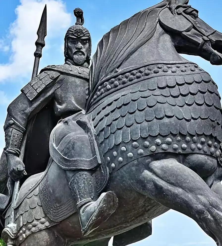 公元49年，伏波将军马援在南征时病逝，消息传到洛阳，光武帝刘秀大骂：“老贼死有余