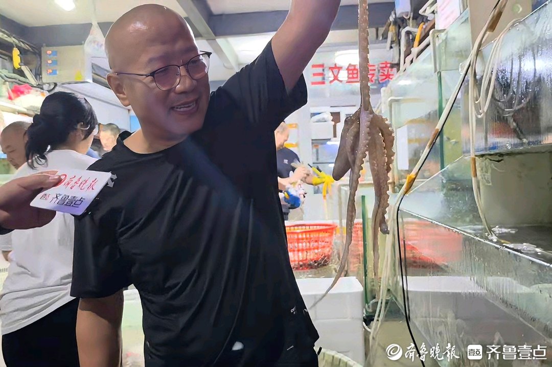 开海后首个凌晨: “鲜”抵泉城! 济南“海老板”竞逐“第一口鲜”