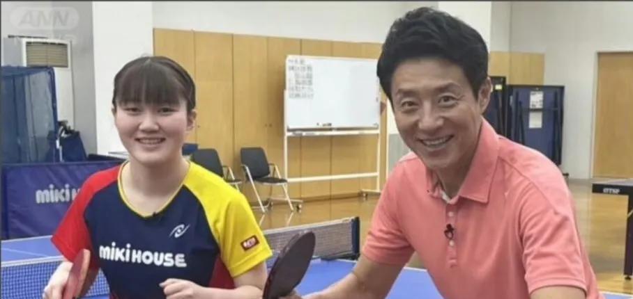 【日媒】大藤沙月独一无二的发球技术：明明是上旋球却像下旋球，世上再没人能发出这么