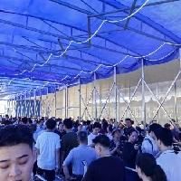 济南山姆到底有谁？济南人民消费了不低，外地朋友挤破了头要来买东西！一个收钱的