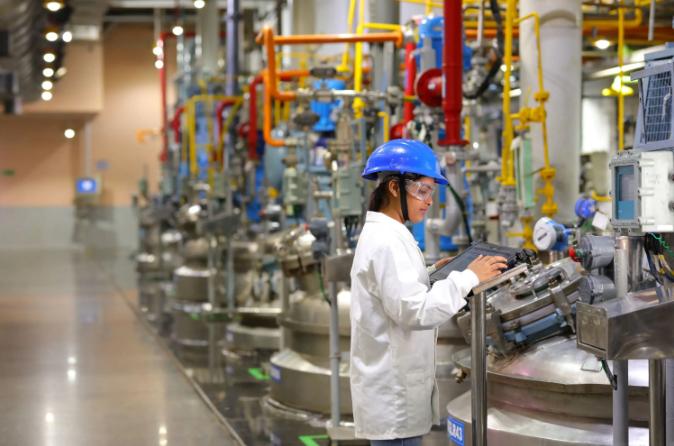 印度电力部长曾公开表示，外资已经把特高压技术，传授给了他们，现在轮到印度制造登场