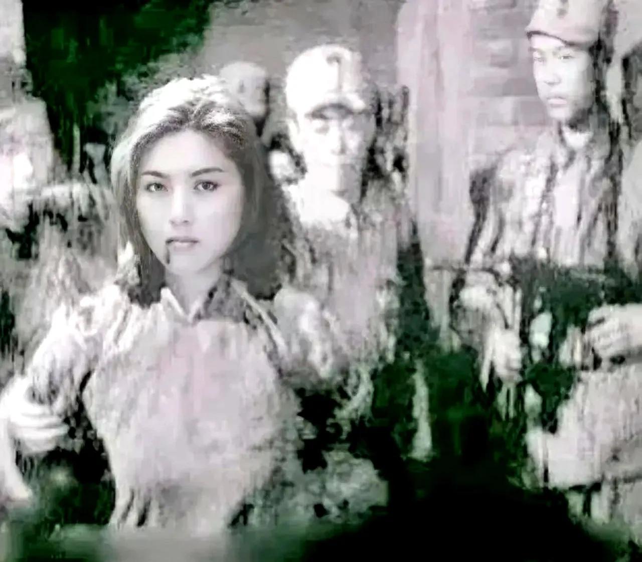 1929年，广东首位女共产党员高恬波，原是产科医生、北伐救护队长、广州起义中冲锋