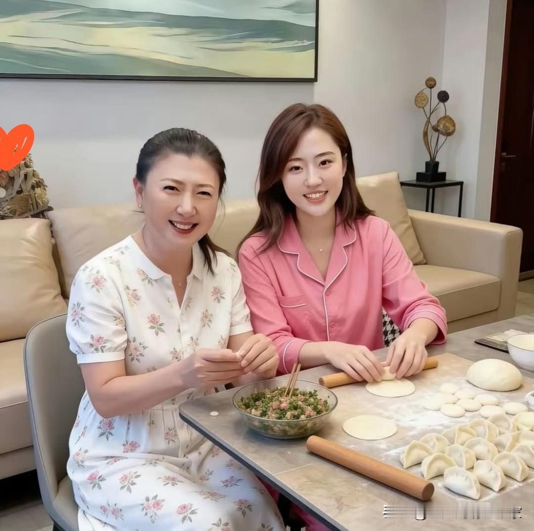 代言丢了，事业遇阻，对闫学晶而言怕都是次要的。她现在真正悬着心的，恐怕是儿媳徐