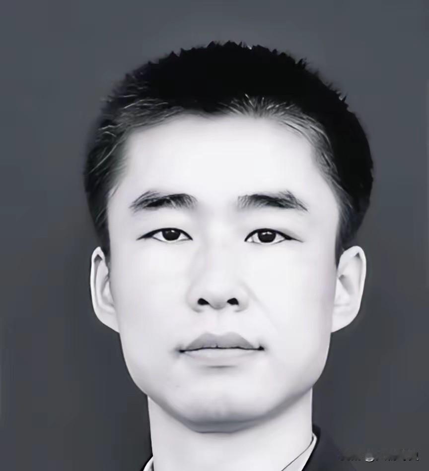 2012年5月，在第二炮兵工程大学，一位名叫沈星的副营职上尉军官未能按时结束假期