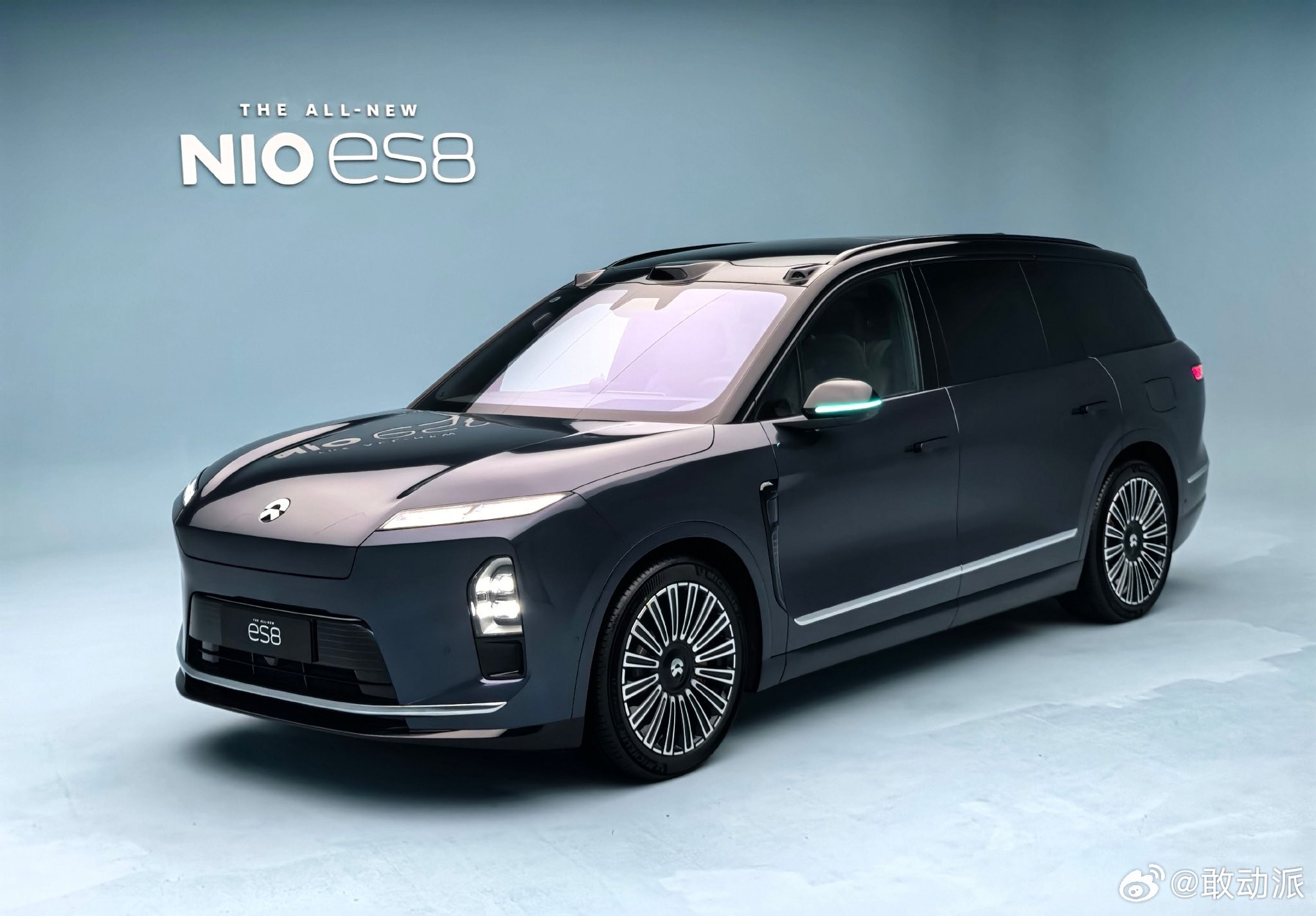 蔚来发布2025年第四季度盈利预告，预计经调整经营利润7亿-12亿元，公认会计