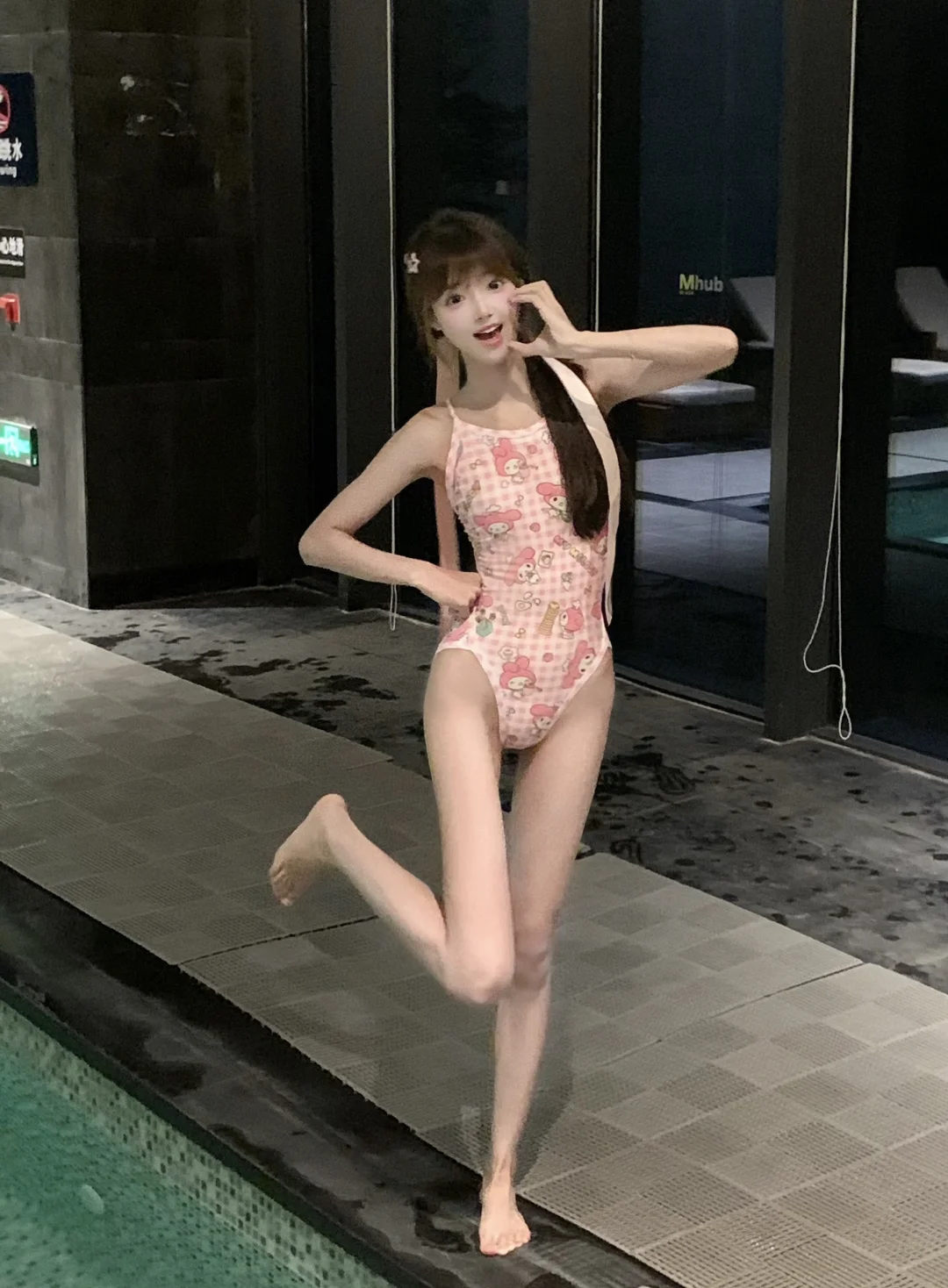好萌的泳衣！！穿上秒变甜妹了耶～💕