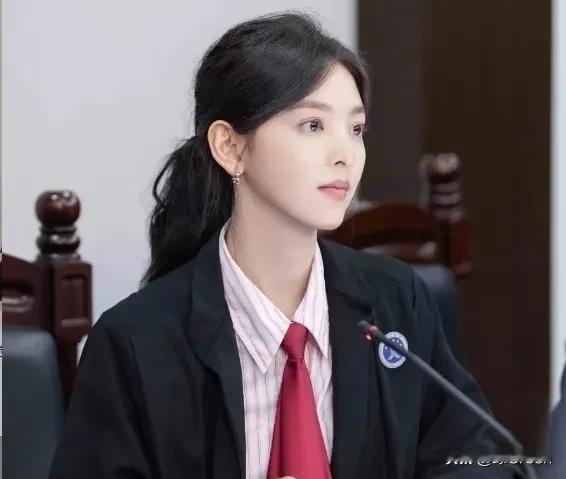 很多父母都有一个共性，那就是，将孩子的成就当成是自己的荣誉。将孩子的失败当成