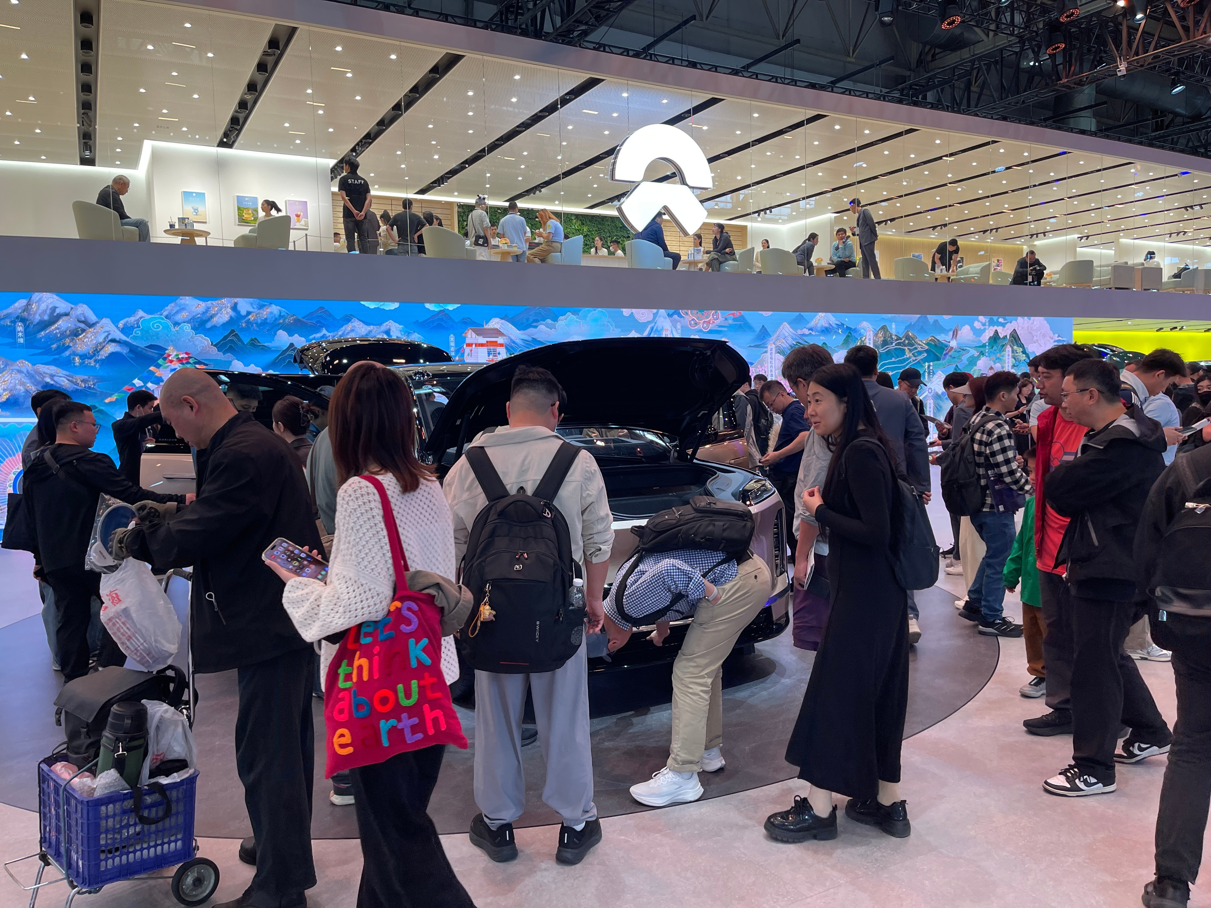 换电第一次被单独定价：吉利入股30%，蔚来能源估值160亿9月28日，蔚来和吉利