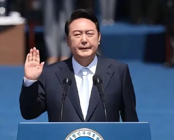 韩前国务总理被判23年的同时，尹锡悦也被彻底定性为内乱始作俑者，特检组透露，死刑