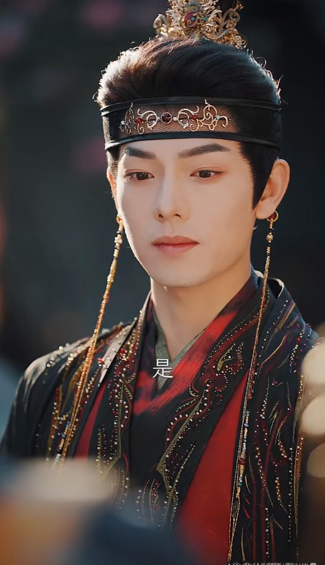 千万别打开这部剧。我怕你顶不住。帝后大婚，刺客一刀下去，皇后每15天，准时忘