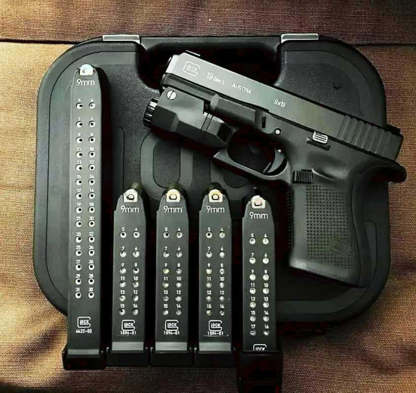 “真理”也可以，当艺术品欣赏。