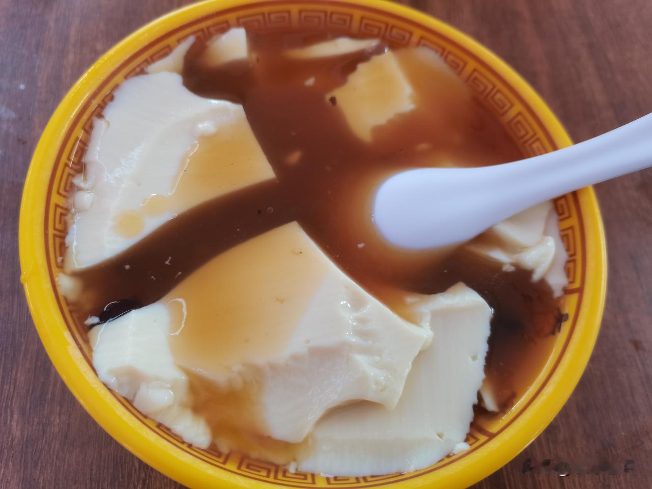 自驾G331东线一定要预留时间逛逛东北边境早市，这边夏季凌晨三点多天色就亮透了，