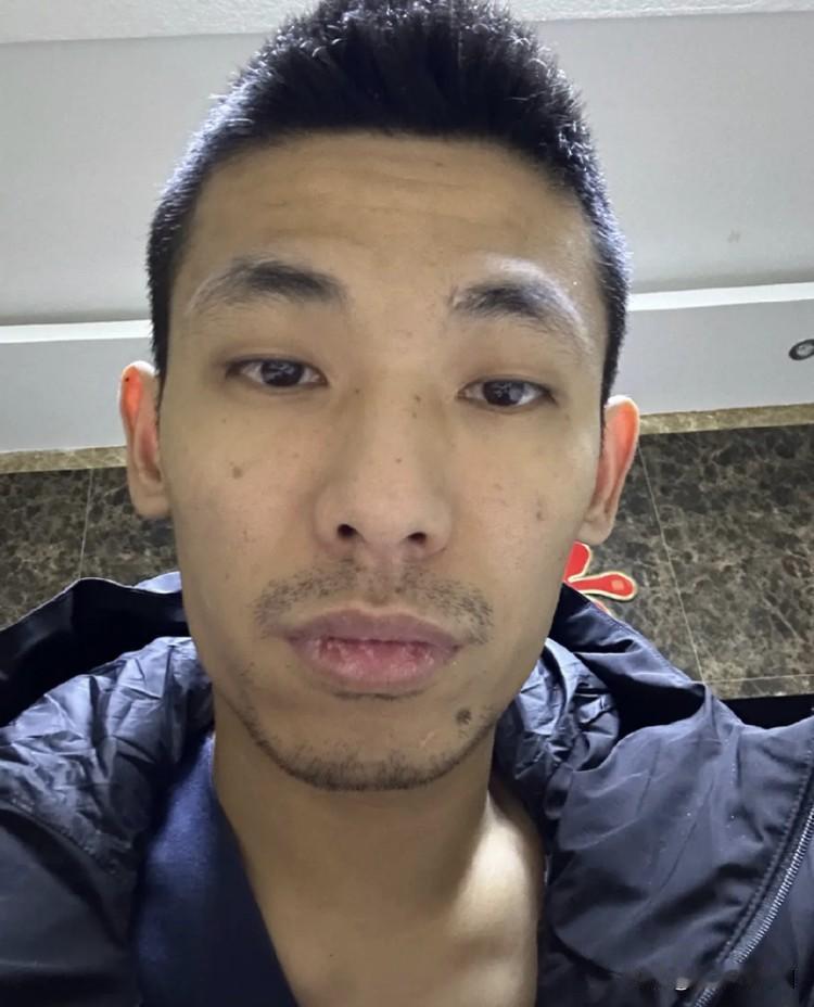 “XX宝宝”咋回事，咋掉粉速度又加快了，本来前天都稳住了，但昨天一夜时间…