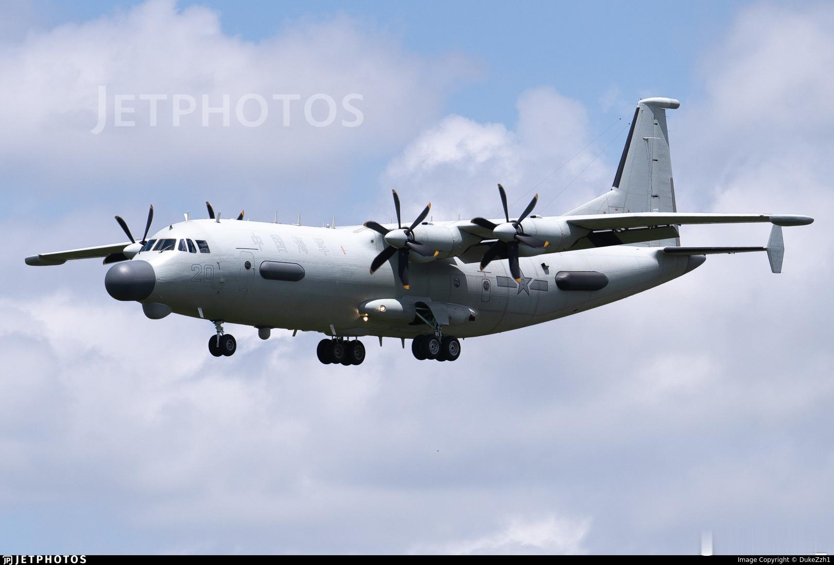 运八技术侦察机