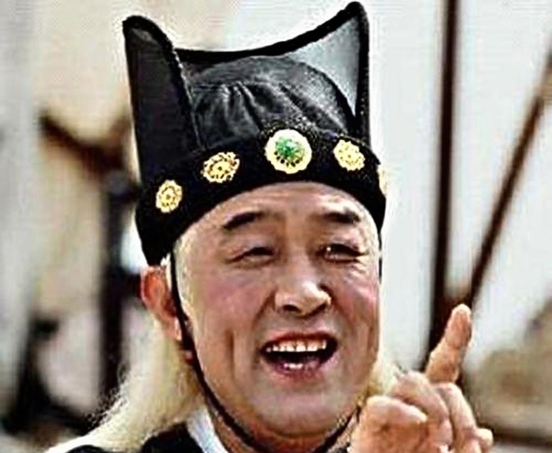 唐朝和明朝都是宦官专权比较严重的朝代，但是，为何唐朝的宦官杀皇帝想宰小鸡一样，而