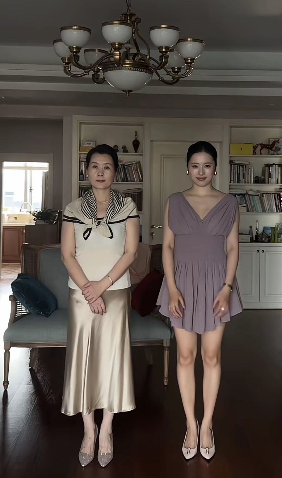 你们是不是跟我一样，都觉得妈妈比女儿更好看