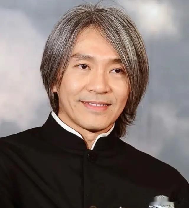 《功夫女足》还没上映，就把整个暑期档架在火上烤了。7月6日官宣定档，距离上