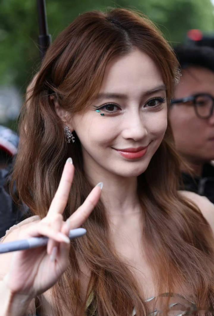 baby好权威的生图angelababy杨颖​​​