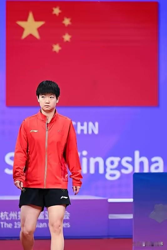 莎莎接代言，评论区一下子变臭了。不是因为她打得不够硬也不是因为海尔不够老