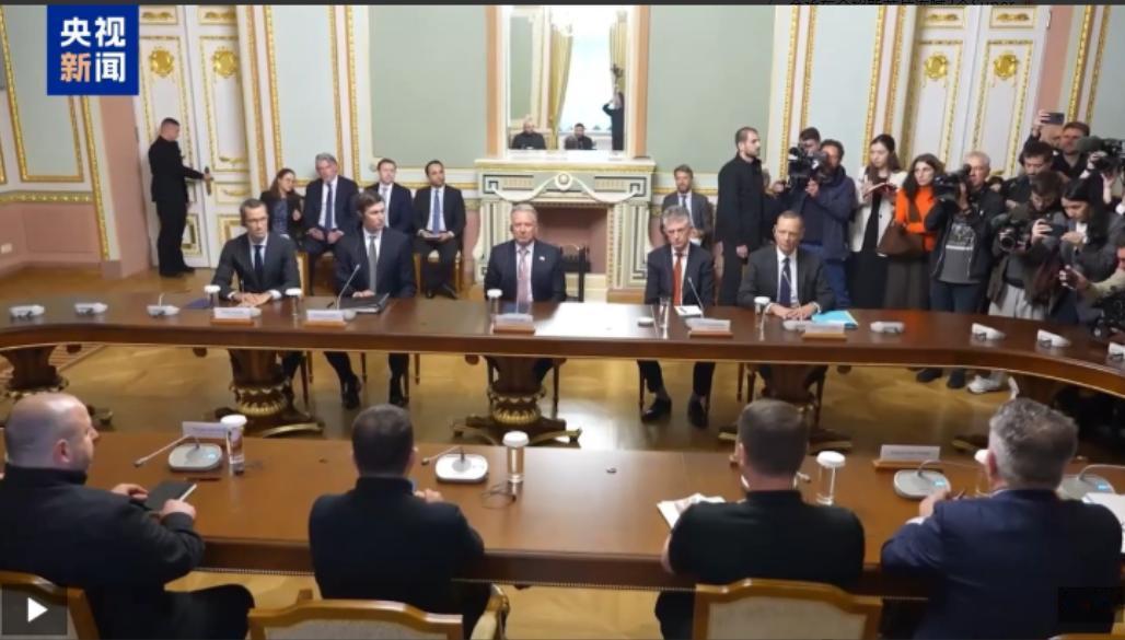 乌克兰和美国首轮会谈结束，有三个没有想到：第一，原本以为只是美乌关起门来谈，