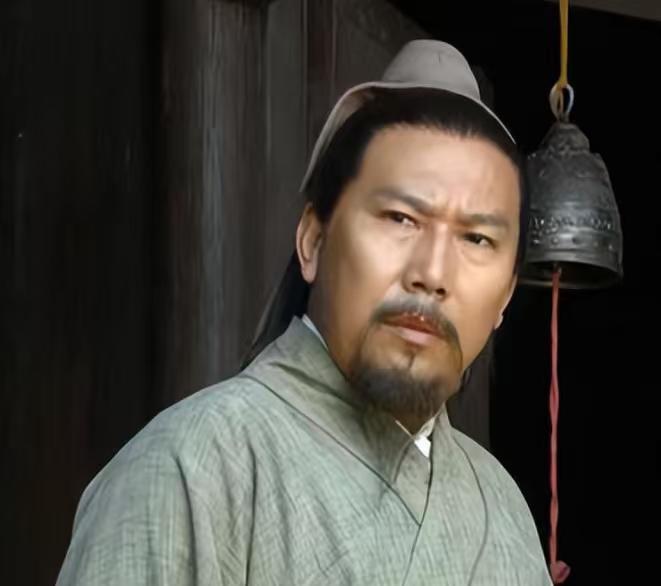 今日话题：李善长都已经退休了为何还不得善终？？？网友甲：李善长也是左右两难，