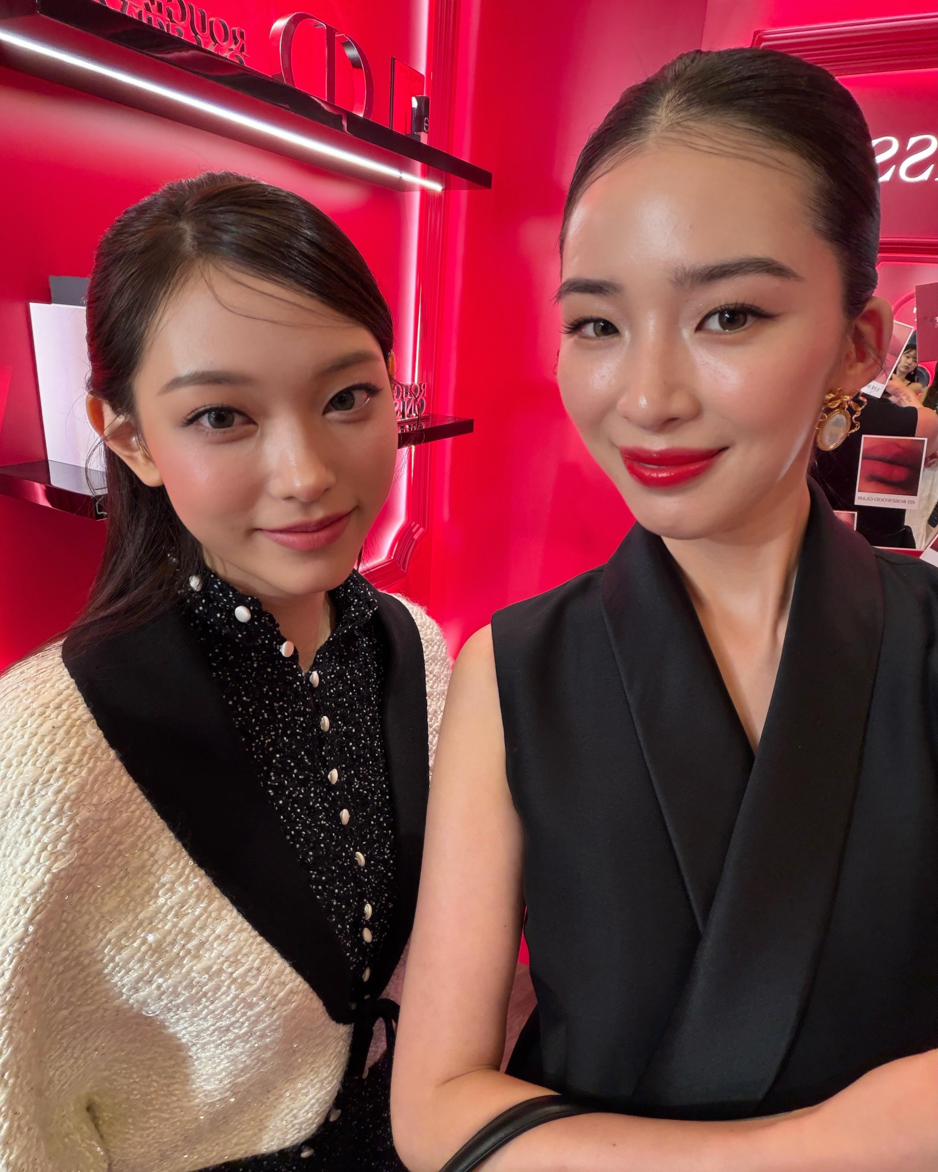 Haerin260909和模特irene姐姐的合照​​​