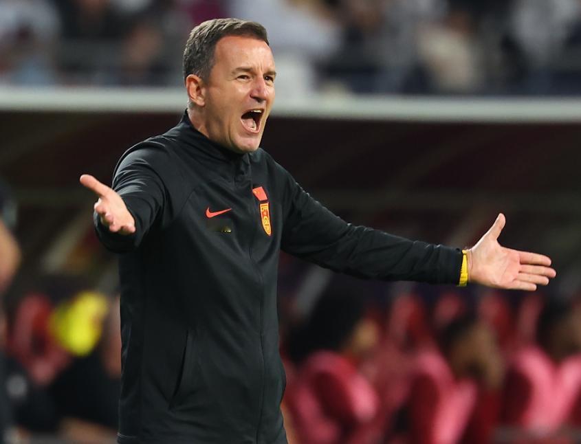 感慨：防守不丢人，进攻输得裤衩子都没了，才丢人！按照中国球员现在的实力，不练