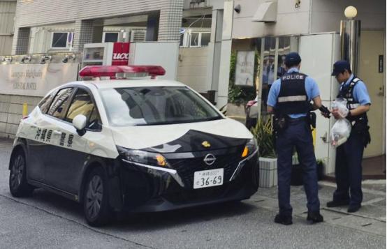 又有驻日美军士兵涉嫌抢劫杀人，一名冲绳女子遇害，怎能不让人愤怒，高市早苗发声抗议